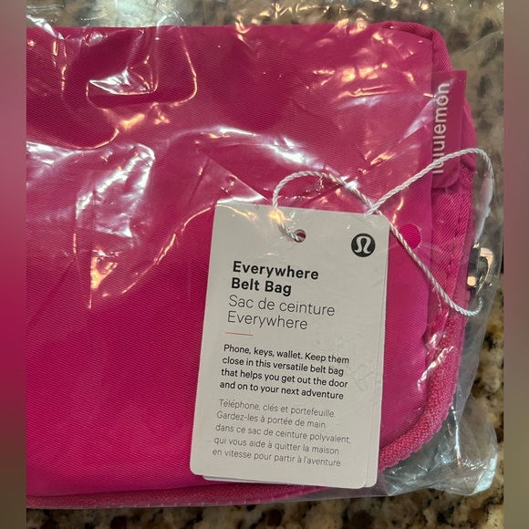 NWT Lululemon Sonic Pink Everywhere Belt Bag 1L - Picture 10 of 11